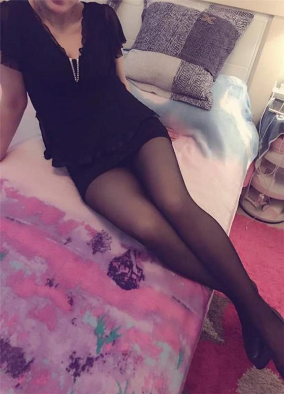 昌平茹雪 水多的闷Sao熟女 300一炮 可以 包~ye