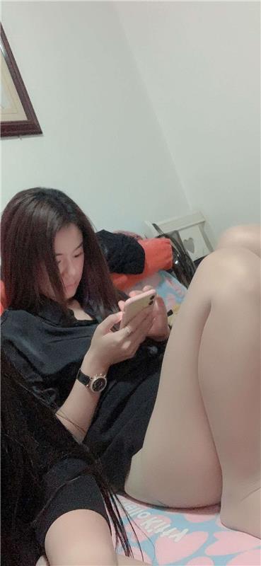 Sao妹子，水贼多，泻火神器，射一脸，还舔干净了